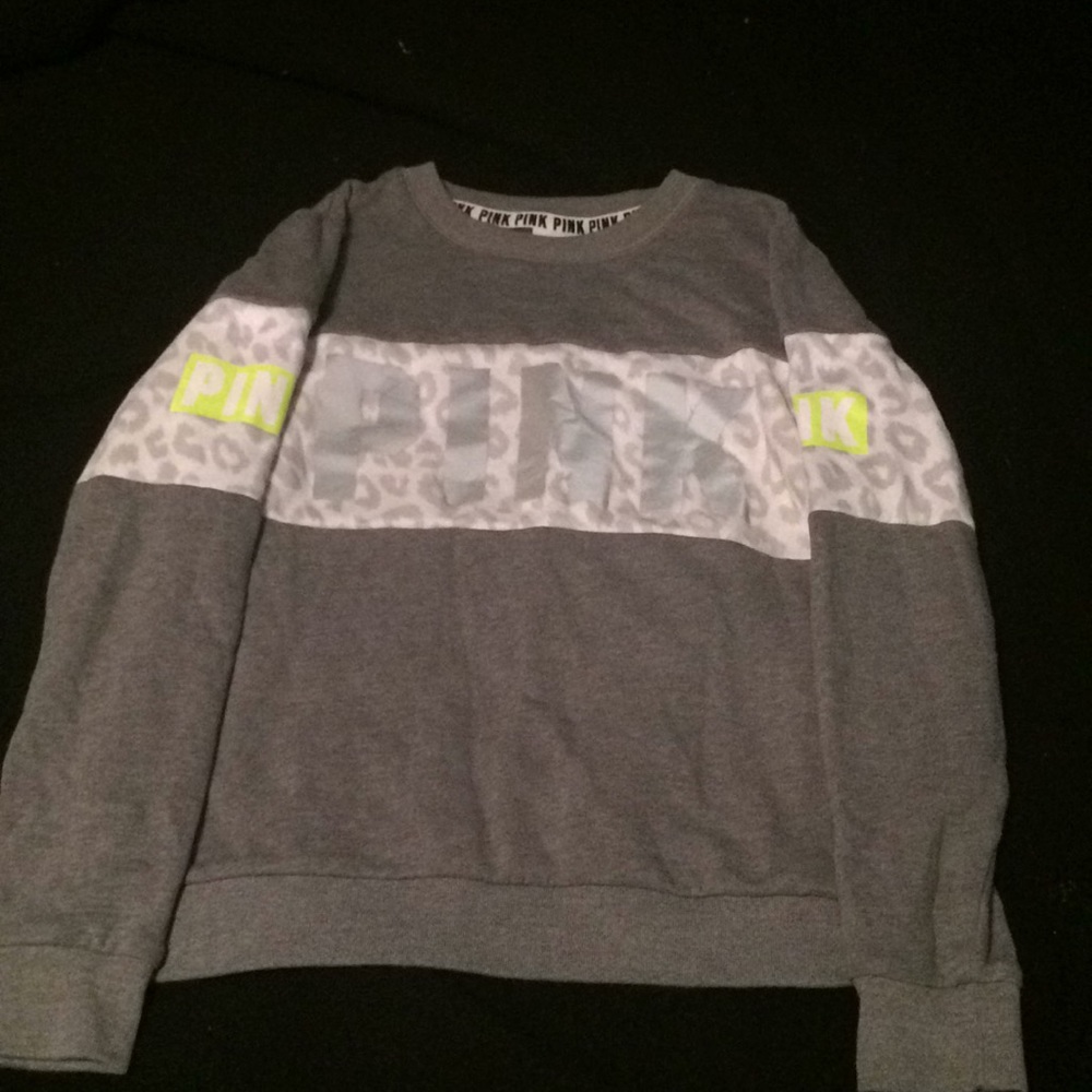 Vs pink crew sweatshirt